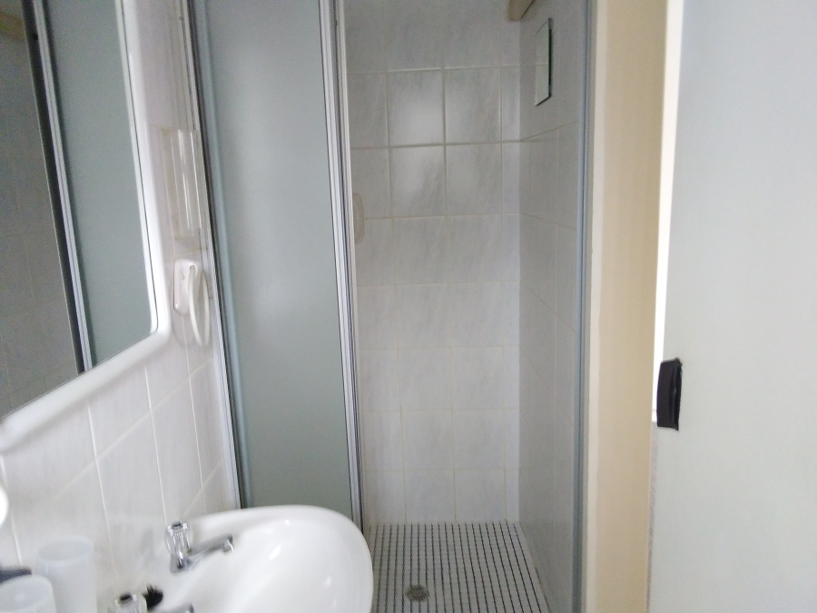 To Let 2 Bedroom Property for Rent in Van Ryneveld Western Cape